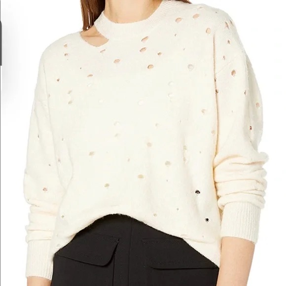 Astr The Label Cream Distressed Sweater Size Small